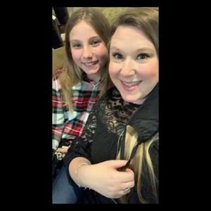 Meet your Posher, Tara